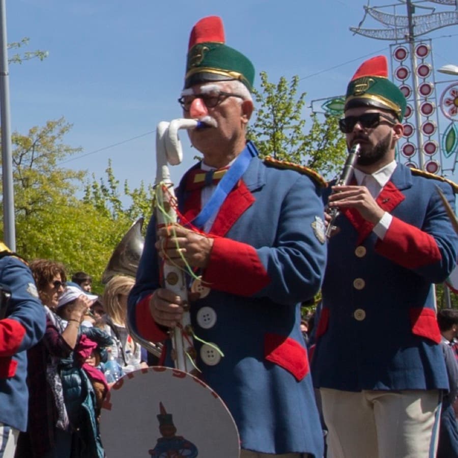 Instrumentos de plástico da Banda Plástica de Barcelos